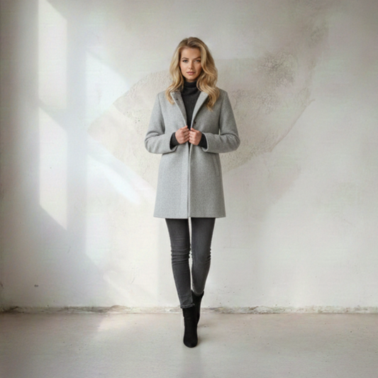 Noah Paris™ | Stella